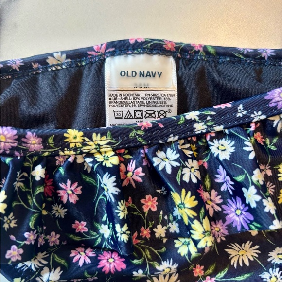 Baby Floral Two-Piece Swimsuit - Picture 2 of 4